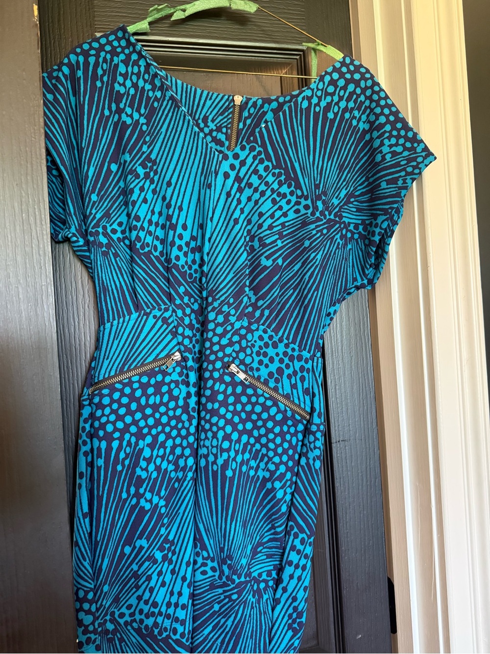 Rubber Ducky Productions, Inc. Teal and Navy Graphic Sheath Dress